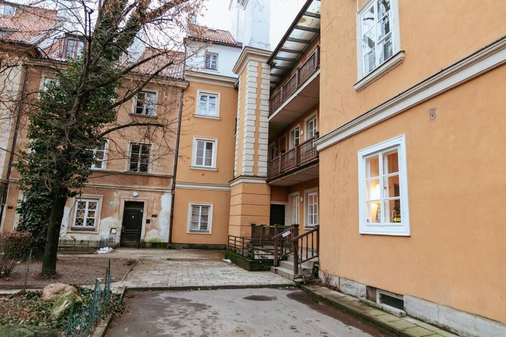 Charming Apartment Next To The Old Town! Varsó Kültér fotó